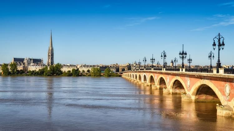 BORDEAUX