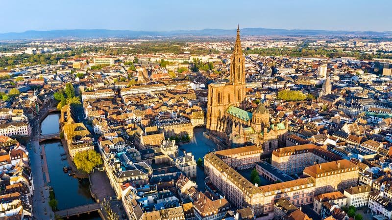 Cruise through the Heart of Europe from the Rhine to the Danube (port-to-port cruise)