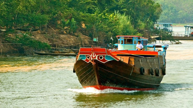 From the Temples of Angkor to the Mekong Delta & The Imperial Cities (port-to-port cruise)