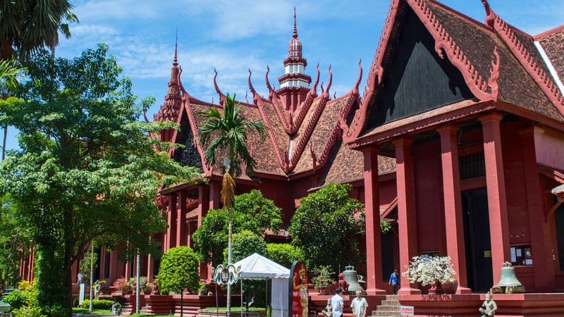 From the Mekong Delta to the Angkor Temples (port-to-port cruise)