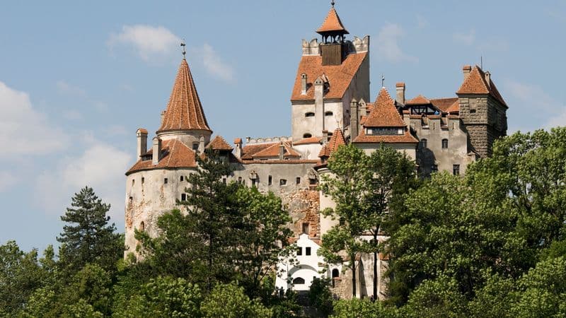 Along the Danube, the Balkan peninsula and Budapest (port-to-port cruise)